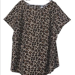 Leopard Top